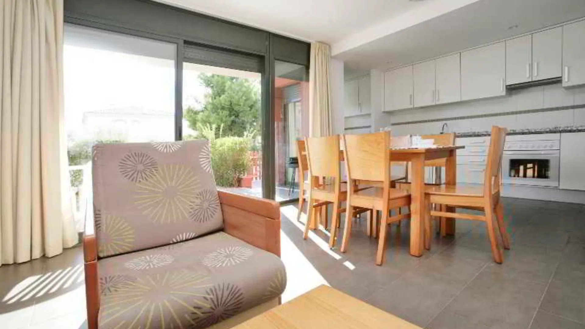 Casas Adosadas En Zona Miami ميامي بلاتجا 0*,  إسبانيا